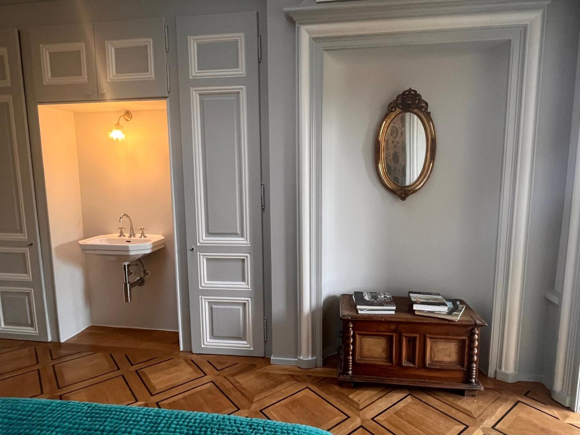 Le Faubourg 29 Hotel เนอชาแต็ล ภายนอก รูปภาพ